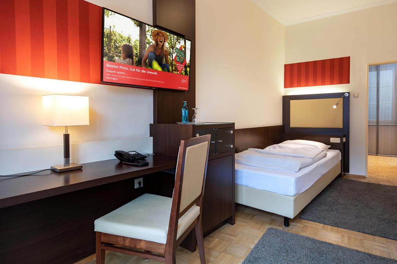 Achat Sternhotel Bonn Exterior photo