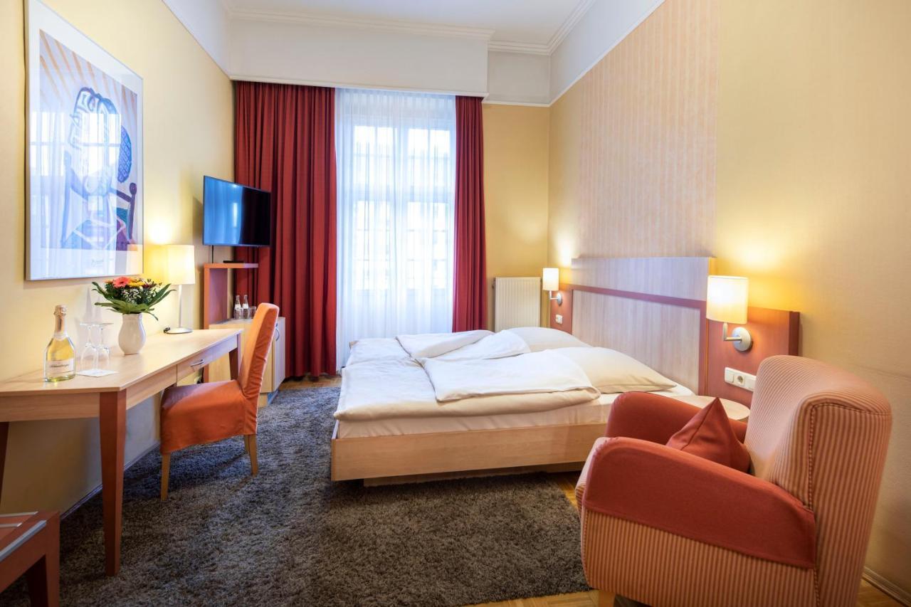 Achat Sternhotel Bonn Exterior photo